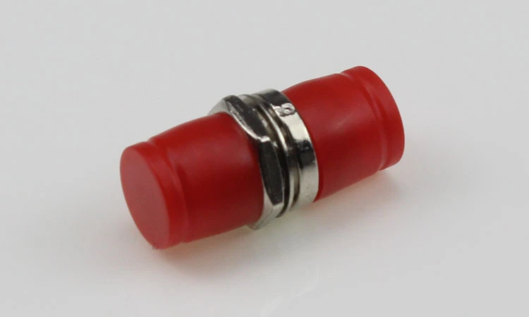 Optični FC adapter