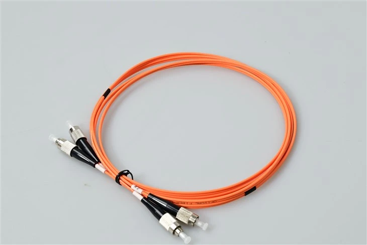FC/UPC v FC/UPC enotni-način 9/125 Duplex Fiber Patch kabel
